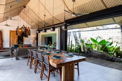 Luxury Villa Photo #10
