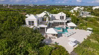 Long Bay,Lidija House