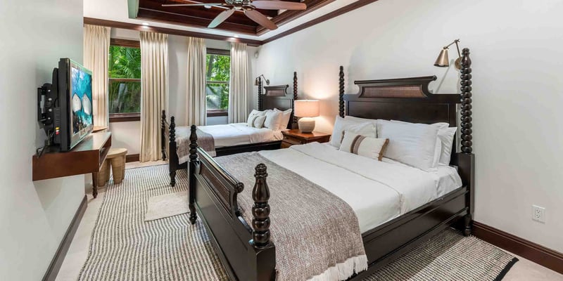 Ritz-Carlton Deckhouse #1