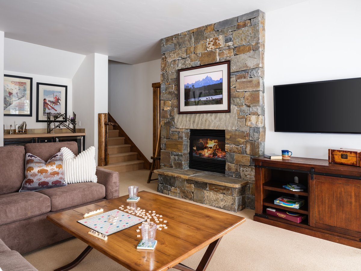 Spanish Peaks | Nestledown