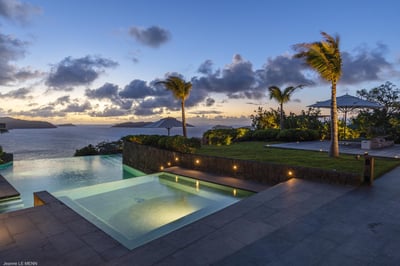 Luxury Villa Photo #7