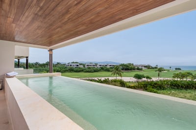 Luxury Villa Photo #2