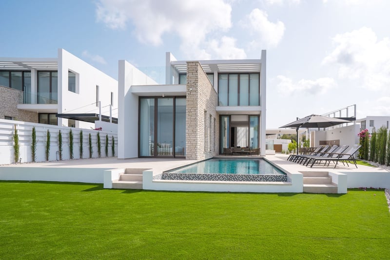 Four Bedroom Seafront Villas