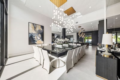 Luxury Villa Photo #42