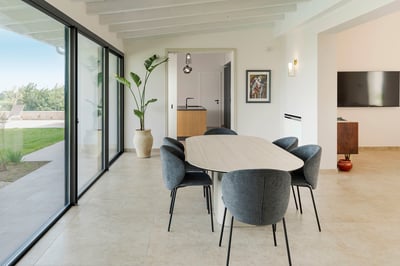 Luxury Villa Photo #35