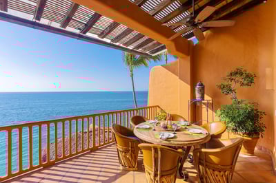 Luxury Villa Photo #15