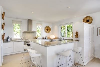 Luxury Villa Photo #18