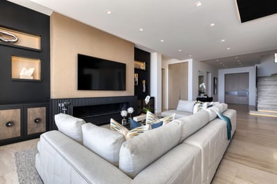 Luxury Villa Photo #25