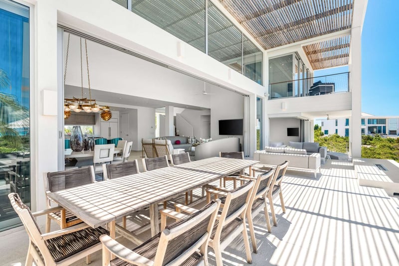 Beach Enclave Grace Bay 6 BDM Premium Ocean View Villa