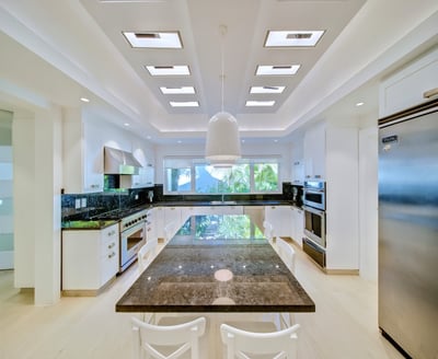 Luxury Villa Photo #21