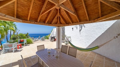 Luxury Villa Photo #9