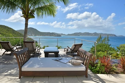 Luxury Villa Photo #6