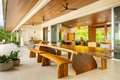 Luxury Villa Photo #24