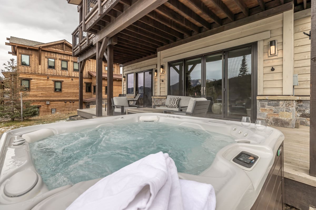 Spanish Peaks | Highlands Cabin 30