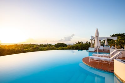 Luxury Villa Photo #4