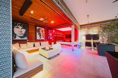 Luxury Villa Photo #18