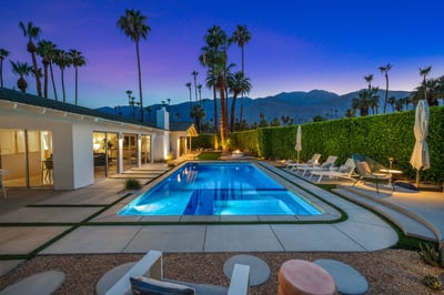 Luxury Villa Photo #9