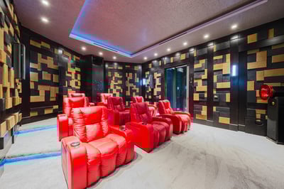 Luxury Villa Photo #50