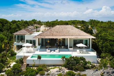 Luxury Villa Photo #2