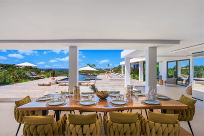 Luxury Villa Photo #9