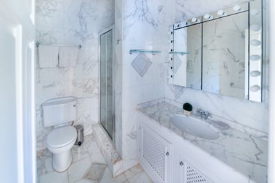 Luxury Villa Photo #17