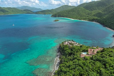 Luxury Villa Photo #15