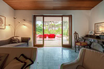 Luxury Villa Photo #20