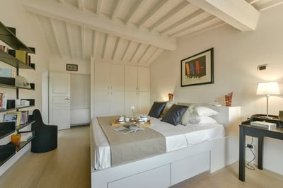 Luxury Villa Photo #16