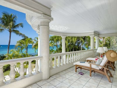 Luxury Villa Photo #5