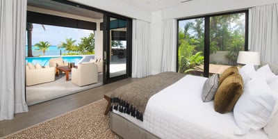 Luxury Villa Photo #36