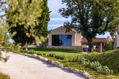 Luxury Villa Photo #11