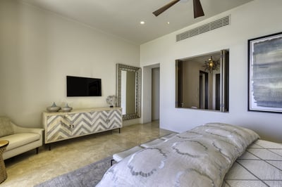 Luxury Villa Photo #62