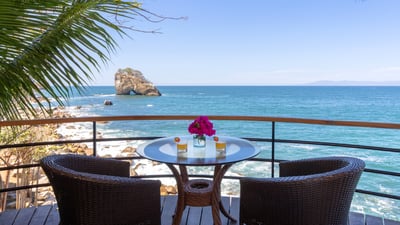 Luxury Villa Photo #15