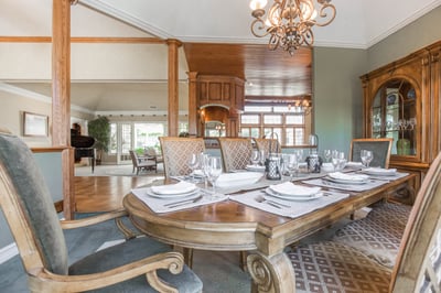 Luxury Villa Photo #23
