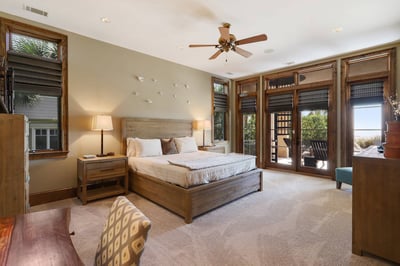 Luxury Villa Photo #33