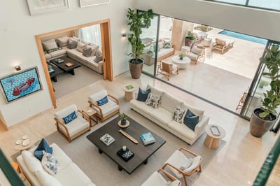 Luxury Villa Photo #16