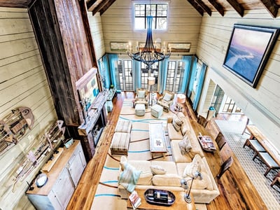 Luxury Villa Photo #18