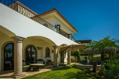 Luxury Villa Photo #20