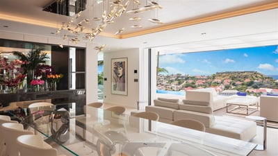Kitchens & Dining Areas: 


Food and beverages can be enjoyed alfresco or in the main dining area