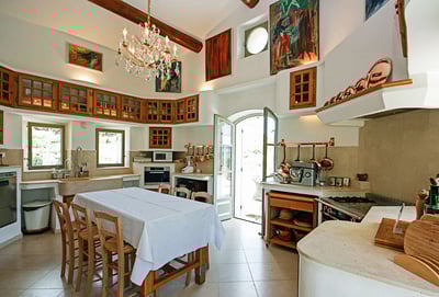Luxury Villa Photo #14