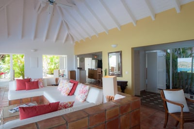 Luxury Villa Photo #5