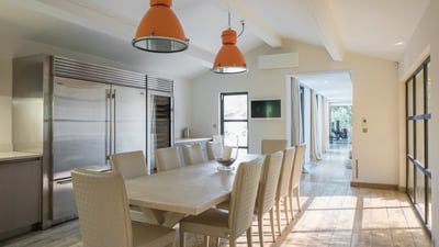 Luxury Villa Photo #17