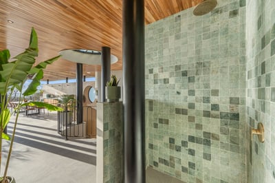 Luxury Villa Photo #21