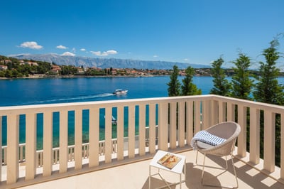 Luxury Villa Photo #25