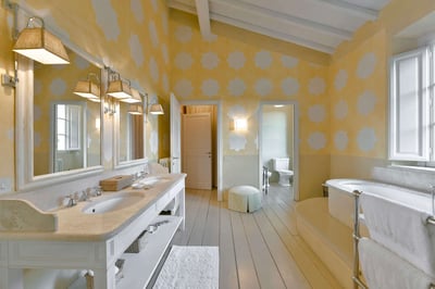 Luxury Villa Photo #24