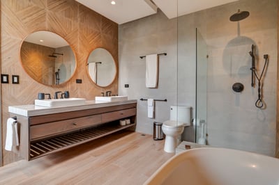 Luxury Villa Photo #33
