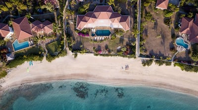 Luxury Villa Photo #33