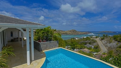 Luxury Villa Photo #7