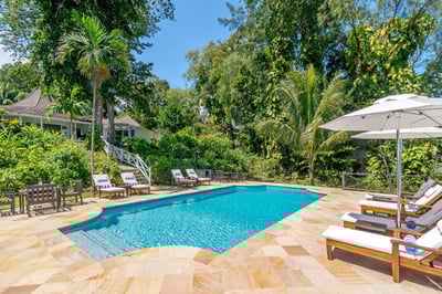 Luxury Villa Photo #3
