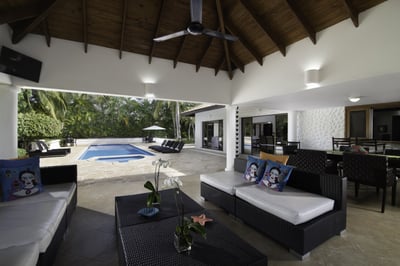 Luxury Villa Photo #7